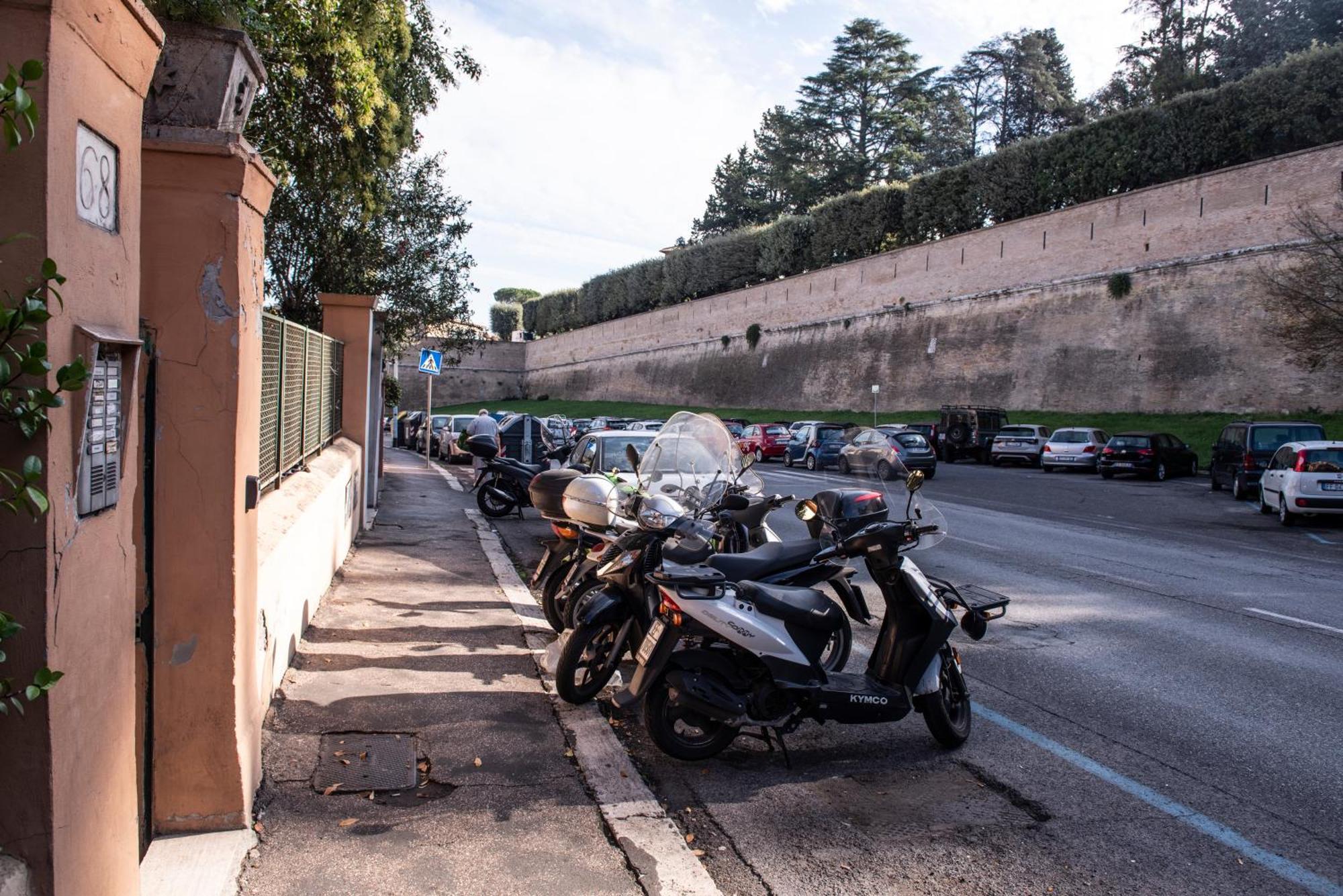 Claudia Vatican House Rome Exterior photo